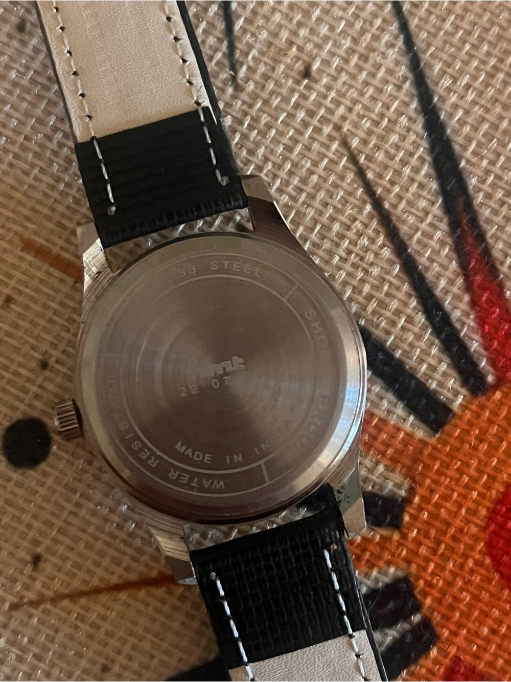 Mens HMT Pilot Para Shock Wristwatch - Picture 8 of 10